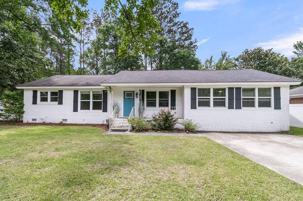 105 Evatt Dr, Goose Creek, SC 29445