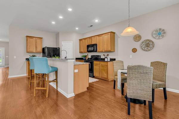 241 Clayburne Dr, Goose Creek, SC 29445