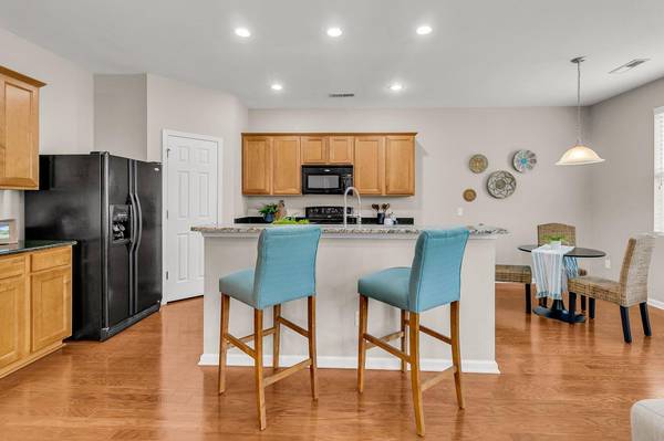 241 Clayburne Dr, Goose Creek, SC 29445