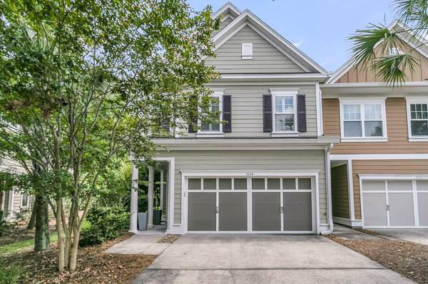 2028 Kings Gate Ln, Mount Pleasant, SC 29466