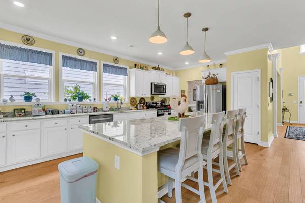 136 Brant Dr, Summerville, SC 29483