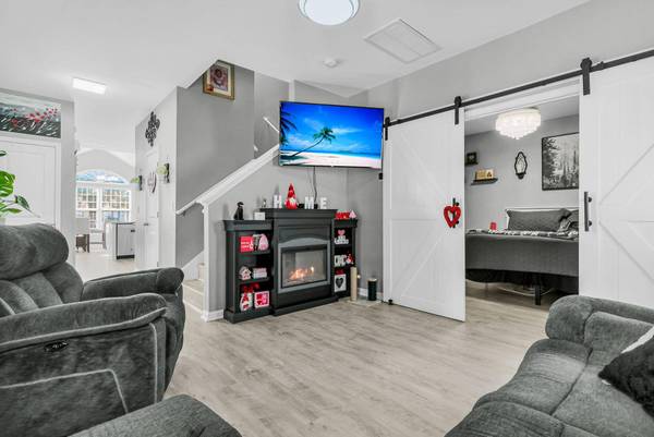 169 Grand Oaks Dr, Ladson, SC 29456