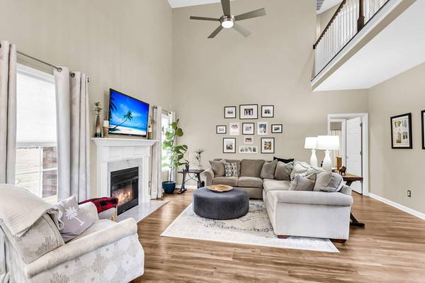 147 Dasharon Ln, Goose Creek, SC 29445