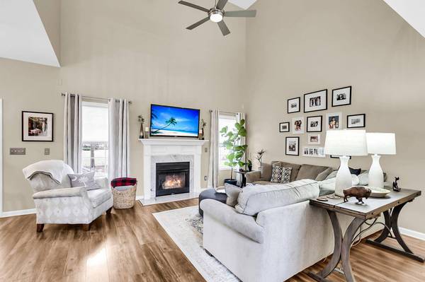 147 Dasharon Ln, Goose Creek, SC 29445