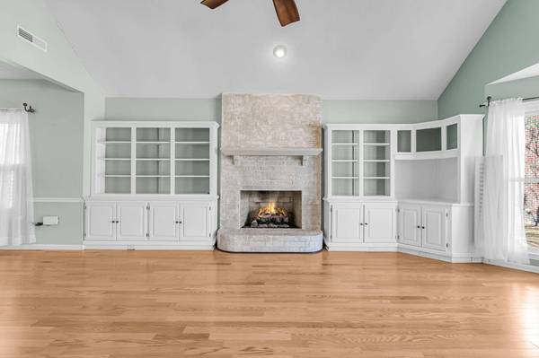 104 Dresden Dr, Goose Creek, SC 29445