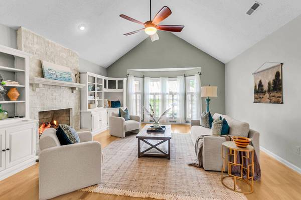 104 Dresden Dr, Goose Creek, SC 29445