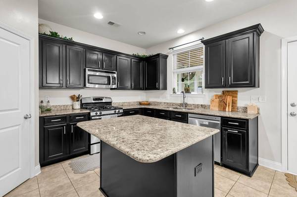 302 Freeland Way, Moncks Corner, SC 29461