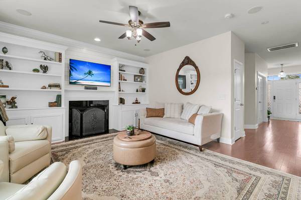 302 Freeland Way, Moncks Corner, SC 29461