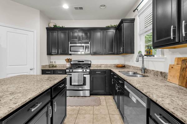302 Freeland Way, Moncks Corner, SC 29461
