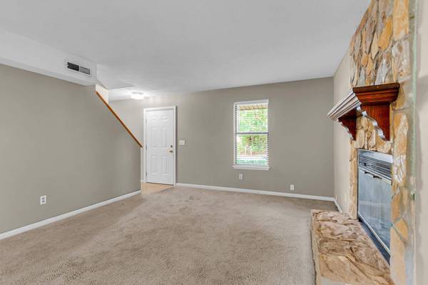 105 Bridgecreek Dr, Goose Creek, SC 29445