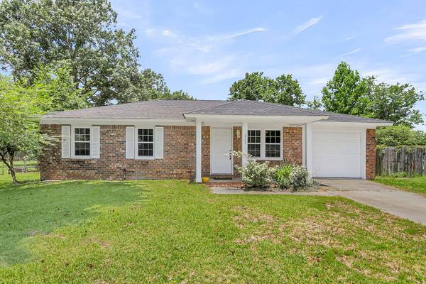 111 Duncan Ct, Summerville, SC 29486