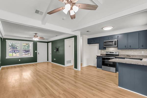 111 Duncan Ct, Summerville, SC 29486