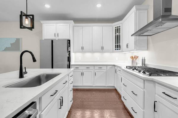 337 Blue Oak Dr, Moncks Corner, SC 29461