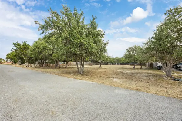 139 Donna Dr, Wimberley, TX 78676-4913