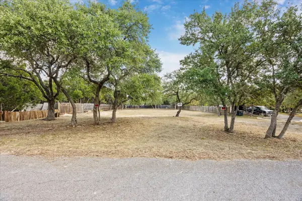 139 Donna Dr, Wimberley, TX 78676-4913