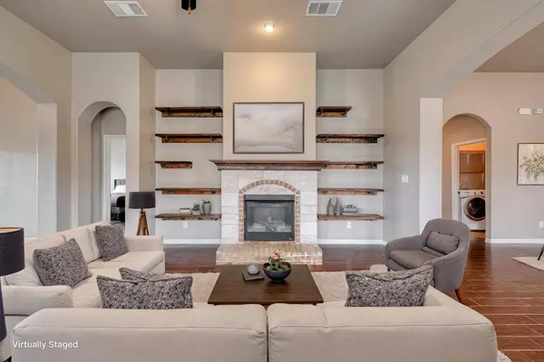 5660 Sabbia DR, Round Rock, TX 78665