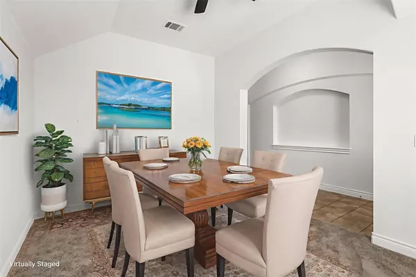 12008 Sleepy Hollow RD, Manchaca, TX 78652