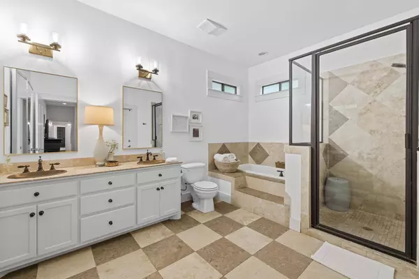 1304 E 2nd ST, Austin, TX 78702