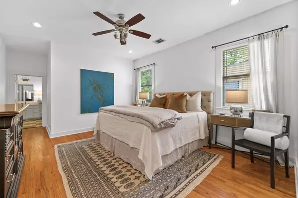 1304 E 2nd ST, Austin, TX 78702