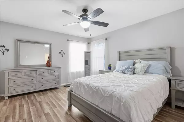 2067 Buckley LN, Round Rock, TX 78664