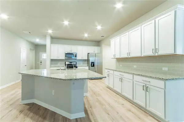 172 Arrowhead Vine ST, Leander, TX 78641