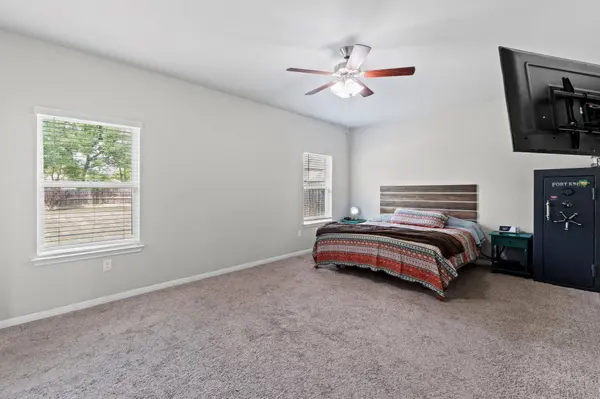 2417 Bridges Ranch RD, Georgetown, TX 78628