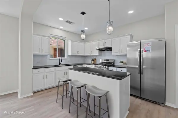 3207 Wickham LN, Austin, TX 78725