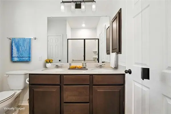 512 Lady Swiss LN, Hutto, TX 78634