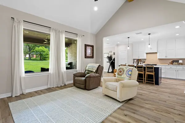 703 S Van Buren St., Henderson, TX 75654