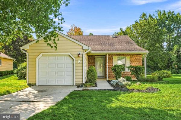 6 AVANDALE CT
