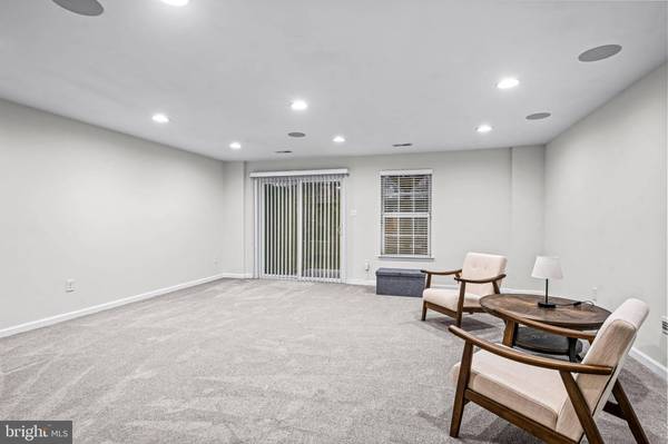 1915 LUKAS CT, Cinnaminson, NJ 08077