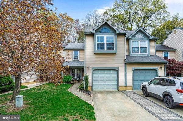 122 KETTLEBROOK DR, Mount Laurel, NJ 08054