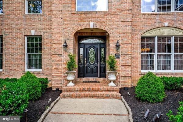 128 PHEASANT FIELD LN, Moorestown, NJ 08057