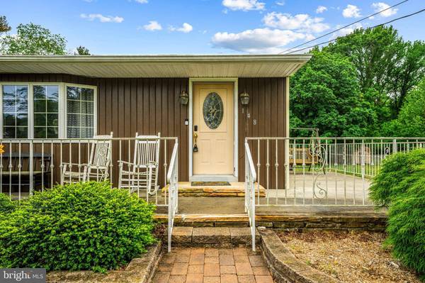 148 E CENTRAL AVE, Hammonton, NJ 08037