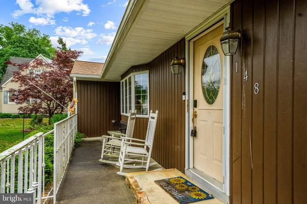 148 E CENTRAL AVE, Hammonton, NJ 08037