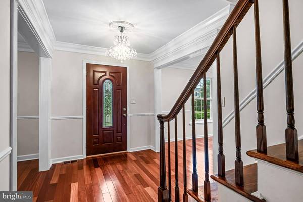 19 LURAY LN, Marlton, NJ 08053