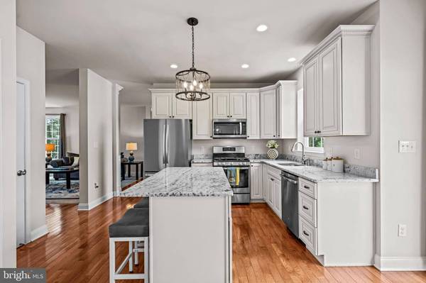 201 WINSTEAD AVE, Moorestown, NJ 08057