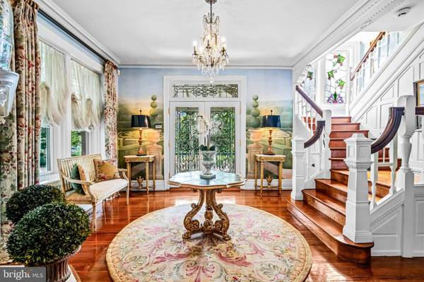 500 CHESTER AVE, Moorestown, NJ 08057