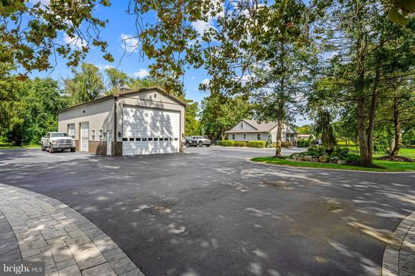 64 TILDEN, West Deptford, NJ 08086