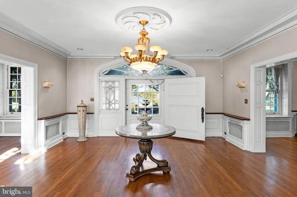 815 DELAWARE AVE, Delanco, NJ 08075