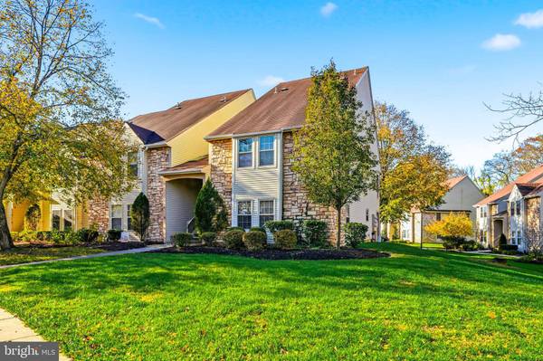 204 TAVISTOCK, Cherry Hill, NJ 08034