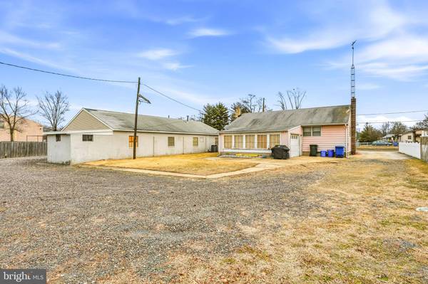 6 EASLICK AVE, Lumberton, NJ 08048