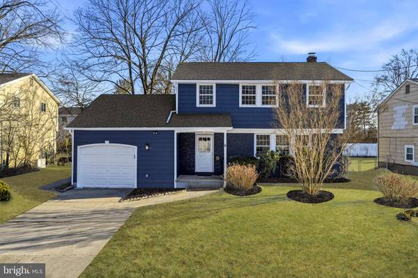 6 WHEELWRIGHT LN, Cherry Hill, NJ 08003