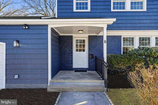 6 WHEELWRIGHT LN, Cherry Hill, NJ 08003