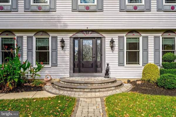 904 HERITAGE RD, Moorestown, NJ 08057