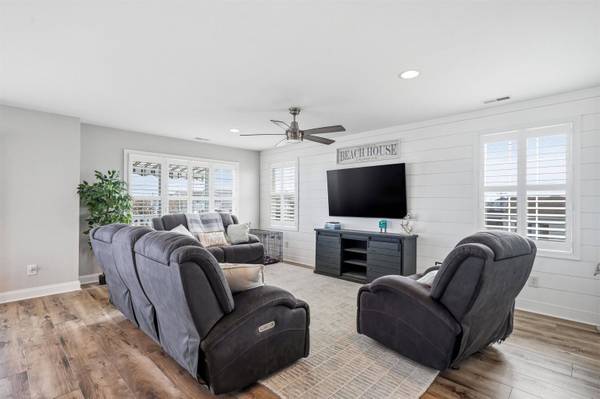 4218 Hudson Avenue #Unit 200, Wildwood, NJ 08260