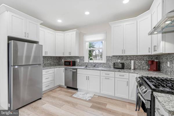 213 S CHURCH ST, Moorestown, NJ 08057