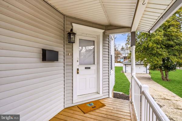 213 S CHURCH ST, Moorestown, NJ 08057