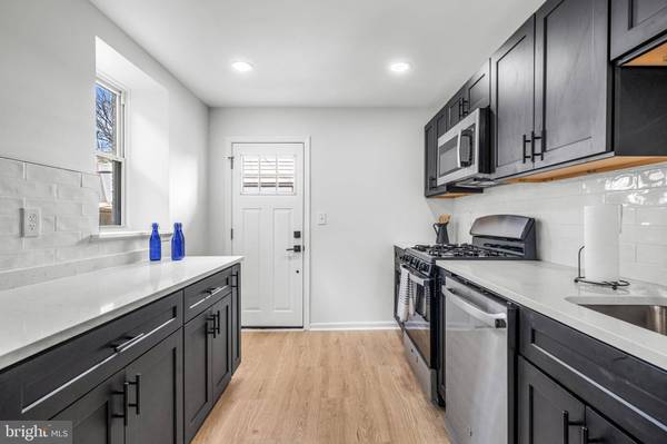 2318 GAUL ST, Philadelphia, PA 19125