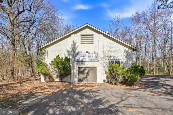 122-124 TAUNTON RD, Medford, NJ 08055